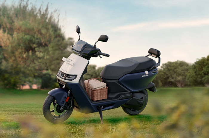Ather Rizta and 450 prices reduced with BaaS Ather Rizta, 450 Series now available with BaaS subscription